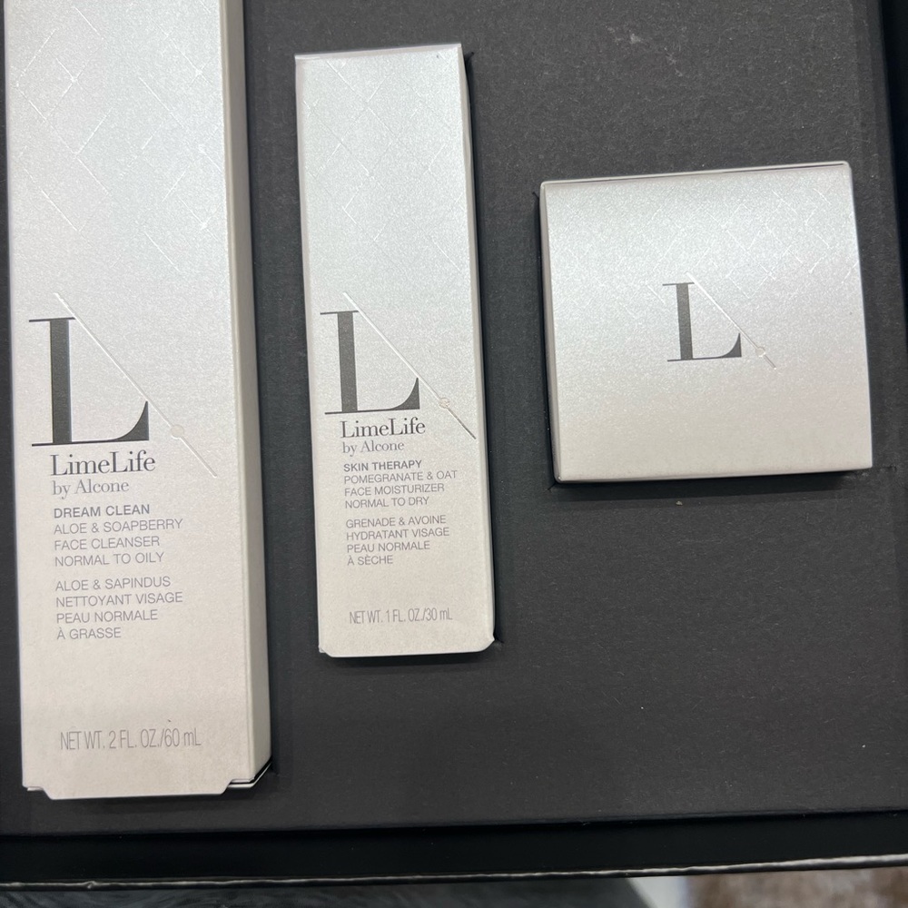 Limelife gift set with Dream Clean, skin therapy and skin polish
